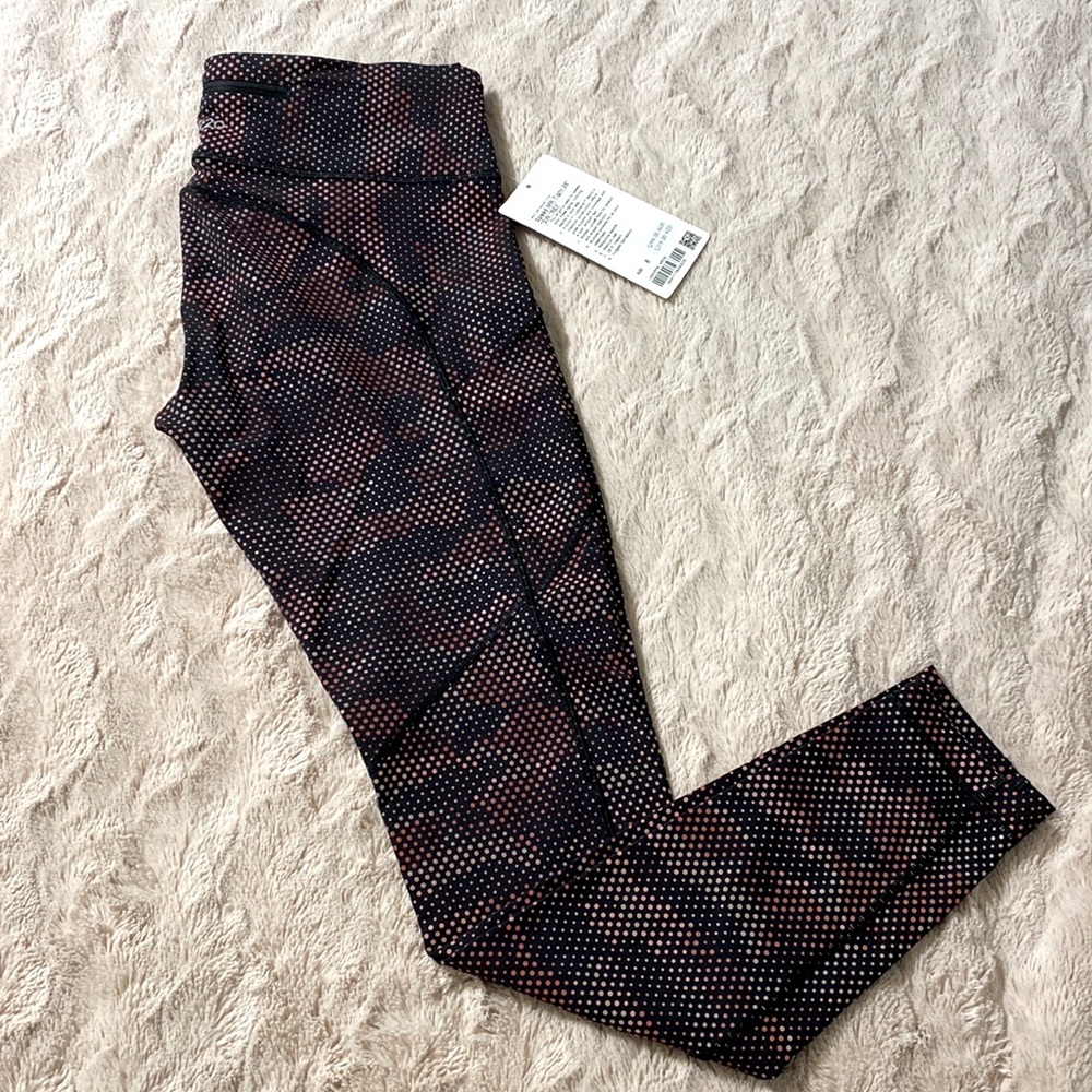 NWT: Lululemon Speed MR Tight, 28” SW REFLECTIVE. Size 8.
